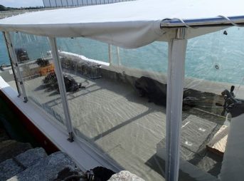 2013/12のボートの様子、部屋になってます