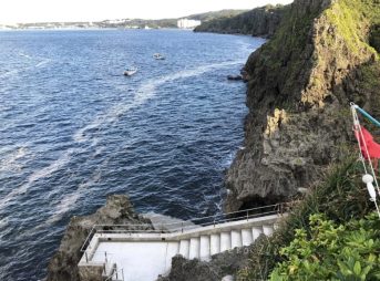 2022/1/4現在真栄田岬軽石状況