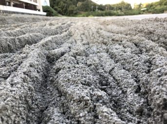 2022/1/20現在恩納村マリブビーチ軽石状況